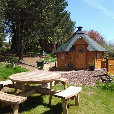 Gerendaház Tudor With Pool & Bbq