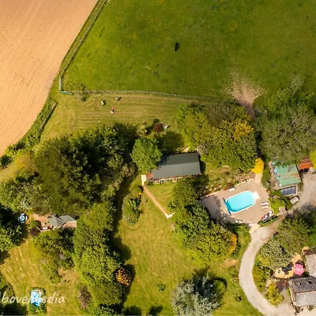 Tudor With Pool & Bbq * Liskeard